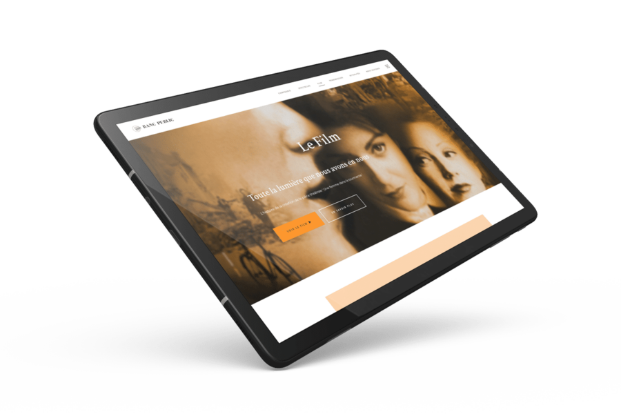 Mockup d'une tablette avec une page du site Banc Public